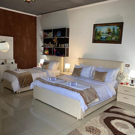 Il Tramonto Hotel Shiroka Bagian luar foto