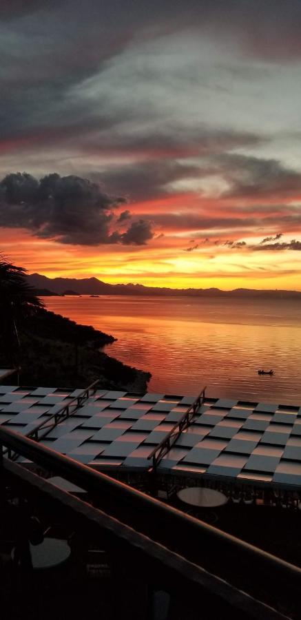 Il Tramonto Hotel Shiroka Bagian luar foto
