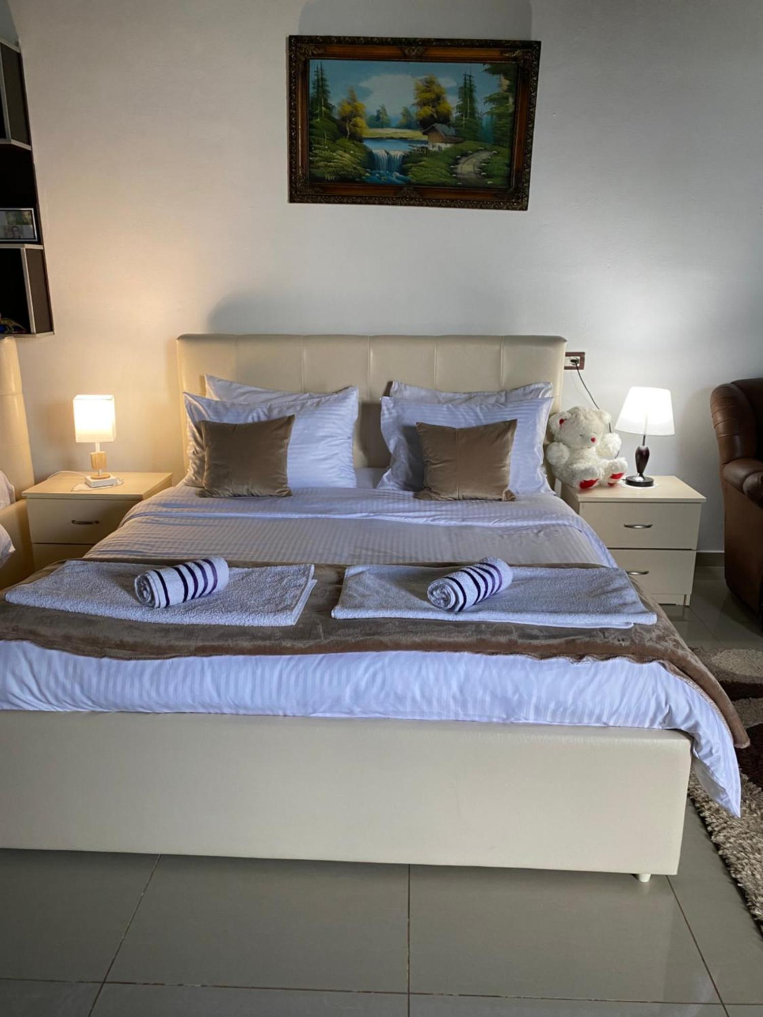 Il Tramonto Hotel Shiroka Bagian luar foto